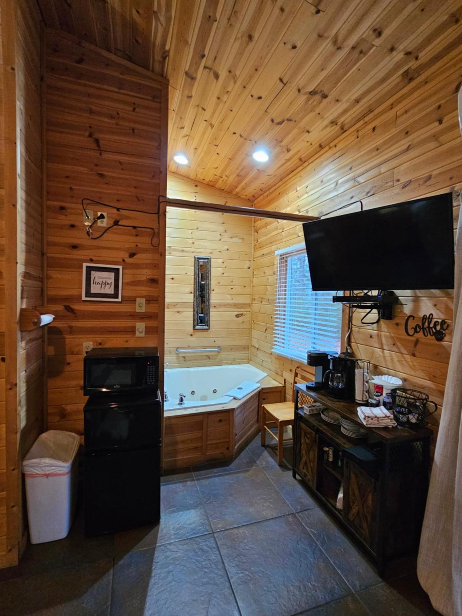 5 Min To Beaver Lake-King Bed-Fire Pit-Jetted Tub #5 ユリーカ・スプリングス エクステリア 写真